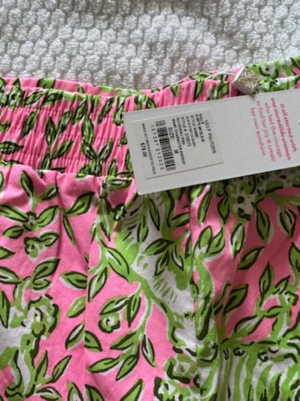 Lilly Pulitzer Alista Stretch Shorts Animal Print w/ Pockets Rousseau Pink Sz M - Picture 2 of 8